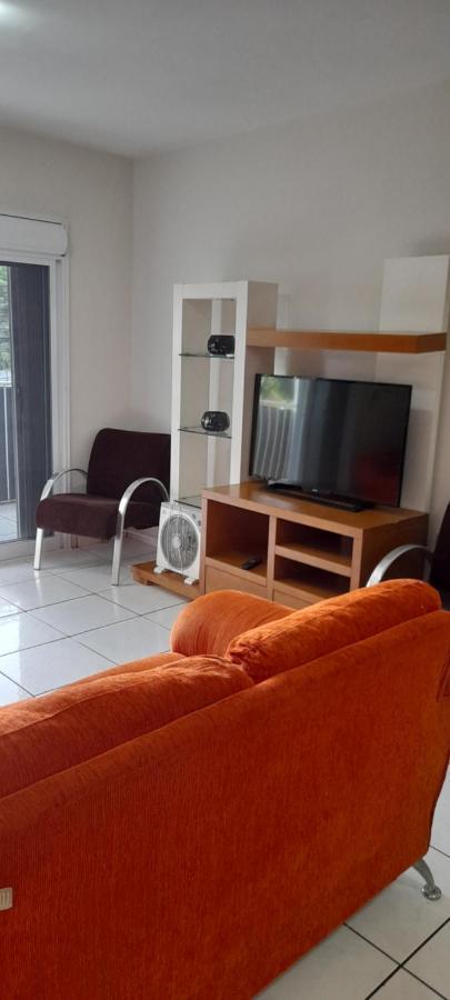 Apartamento espaçoso com estacionamento incluído Foz do Iguaçu Extérieur photo